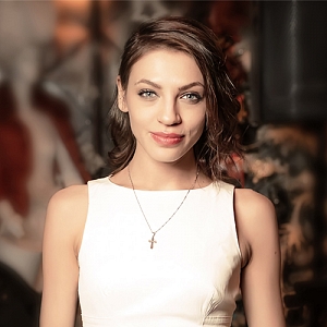 Ирина Жирова (вокал)